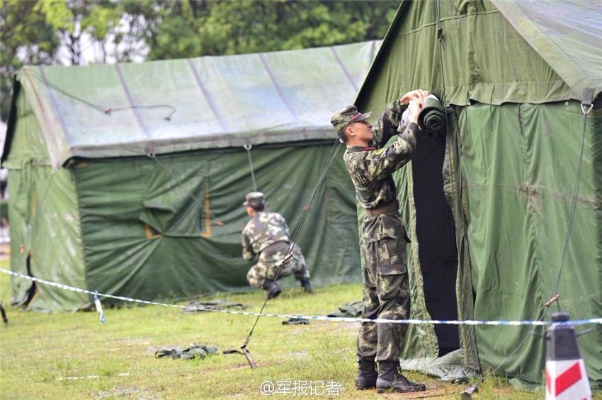 平利军用充气大型帐篷